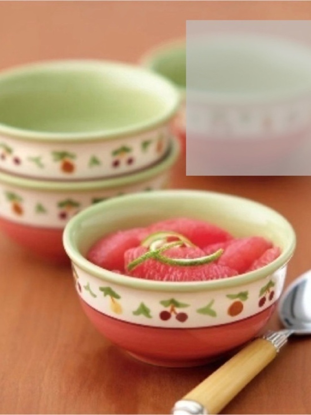 Pfaltzgraff Pistoulet Red Berry Dessert Bowls by Jana Kolpen 3 Piece Set